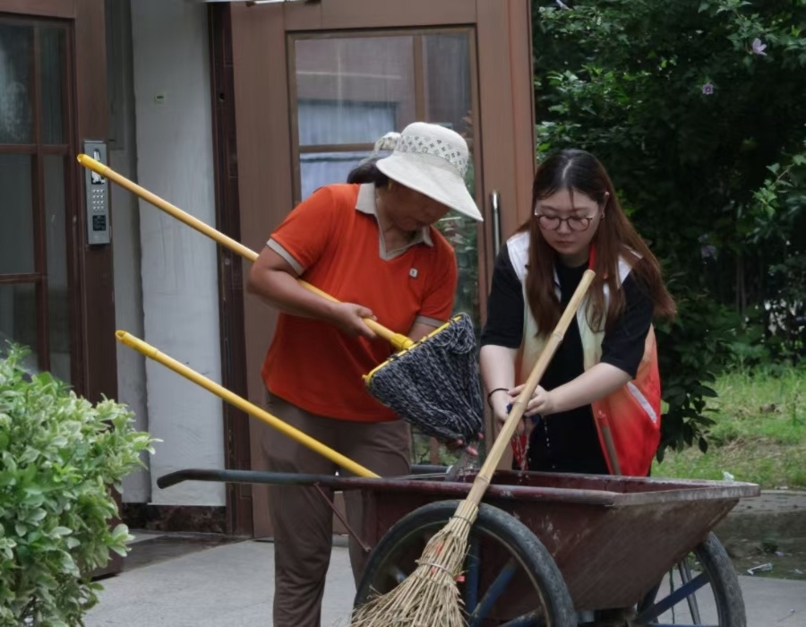 人文艺术系开展暑期社会活动