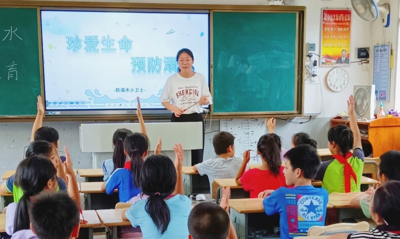 广西三下乡 桂航学子：安全护航‘乡’约夏日——防溺水安全教育宣讲行动